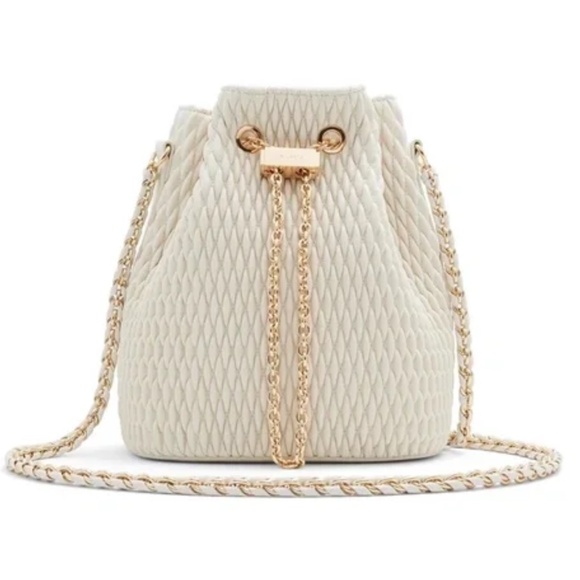 Aldo Handbags - Aldo Natalya Women's Ivory Quilt Bucket Purse Gold Color Chain BRAND NEW